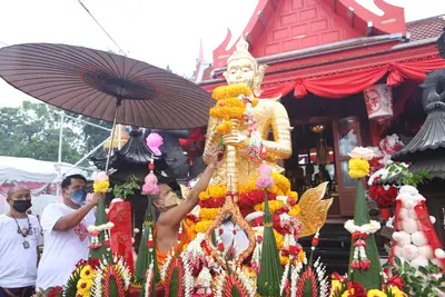ประมวลภาพพิธียกฉัตรและบวงสรวงสมโภช วัดจุฬามณี ปี ๒๕๖๔