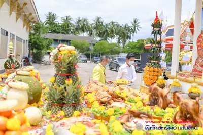 ประมวลภาพพิธีพุทธาภิเษกเหรียญรุ่นพิทักษ์ทรัพย์แสนล้าน วัดจุฬามณี ปี ๒๕๖๔