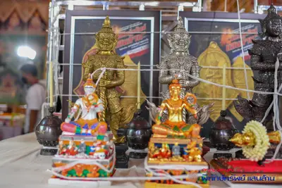 ประมวลภาพพิธีพุทธาภิเษกเหรียญรุ่นพิทักษ์ทรัพย์แสนล้าน วัดจุฬามณี ปี ๒๕๖๔