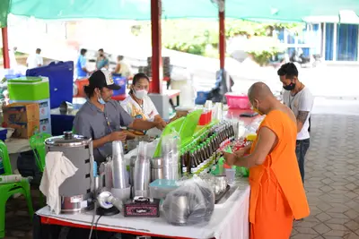ประมวลภาพพิธีพุทธาภิเษกเหรียญหลวงพ่อโสธร ประทับหลังท้าวเวสสุวรรณโณ ปี ๒๕๖๔