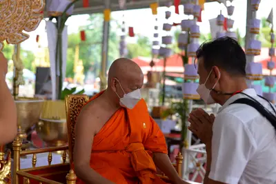 ประมวลภาพพิธีพุทธาภิเษกเหรียญหลวงพ่อโสธร ประทับหลังท้าวเวสสุวรรณโณ ปี ๒๕๖๔