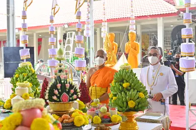 ประมวลภาพพิธีพุทธาภิเษกเหรียญหลวงพ่อโสธร ประทับหลังท้าวเวสสุวรรณโณ ปี ๒๕๖๔
