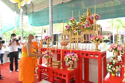 ประมวลภาพพิธีพุทธาภิเษกเหรียญหลวงพ่อโสธร ประทับหลังท้าวเวสสุวรรณโณ ปี ๒๕๖๔