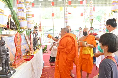 ประมวลภาพพิธีพุทธาภิเษกเหรียญหลวงพ่อโสธร ประทับหลังท้าวเวสสุวรรณโณ ปี ๒๕๖๔