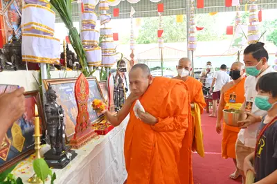 ประมวลภาพพิธีพุทธาภิเษกเหรียญหลวงพ่อโสธร ประทับหลังท้าวเวสสุวรรณโณ ปี ๒๕๖๔