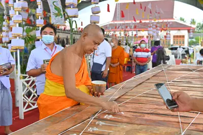 ประมวลภาพพิธีพุทธาภิเษกเหรียญหลวงพ่อโสธร ประทับหลังท้าวเวสสุวรรณโณ ปี ๒๕๖๔