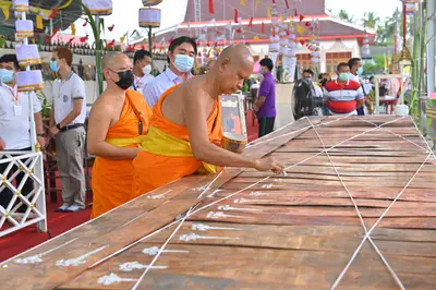ประมวลภาพพิธีพุทธาภิเษกเหรียญหลวงพ่อโสธร ประทับหลังท้าวเวสสุวรรณโณ ปี ๒๕๖๔