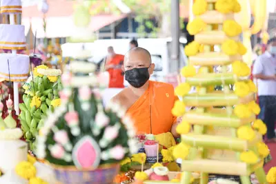 ประมวลภาพพิธีพุทธาภิเษกเหรียญหลวงพ่อโสธร ประทับหลังท้าวเวสสุวรรณโณ ปี ๒๕๖๔