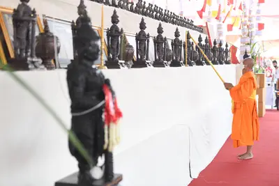 ประมวลภาพพิธีพุทธาภิเษกเหรียญหลวงพ่อโสธร ประทับหลังท้าวเวสสุวรรณโณ ปี ๒๕๖๔