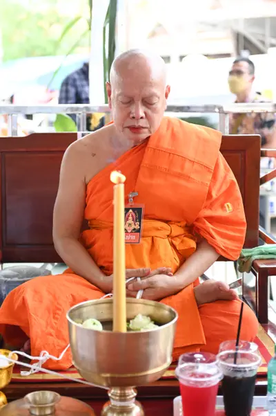 ประมวลภาพพิธีพุทธาภิเษกเหรียญหลวงพ่อโสธร ประทับหลังท้าวเวสสุวรรณโณ ปี ๒๕๖๔