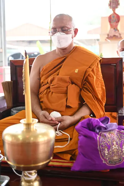 ประมวลภาพพิธีพุทธาภิเษกเหรียญหลวงพ่อโสธร ประทับหลังท้าวเวสสุวรรณโณ ปี ๒๕๖๔