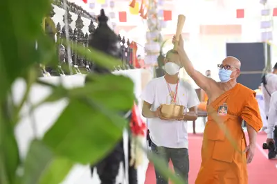 ประมวลภาพพิธีพุทธาภิเษกเหรียญหลวงพ่อโสธร ประทับหลังท้าวเวสสุวรรณโณ ปี ๒๕๖๔