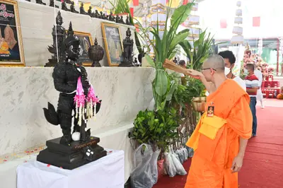ประมวลภาพพิธีพุทธาภิเษกเหรียญหลวงพ่อโสธร ประทับหลังท้าวเวสสุวรรณโณ ปี ๒๕๖๔