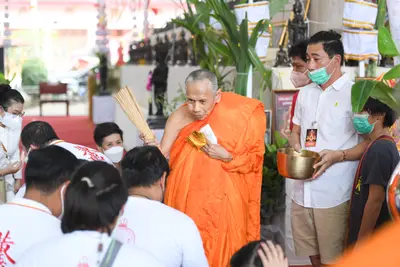 ประมวลภาพพิธีพุทธาภิเษกเหรียญหลวงพ่อโสธร ประทับหลังท้าวเวสสุวรรณโณ ปี ๒๕๖๔