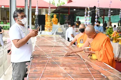 ประมวลภาพพิธีพุทธาภิเษกเหรียญหลวงพ่อโสธร ประทับหลังท้าวเวสสุวรรณโณ ปี ๒๕๖๔