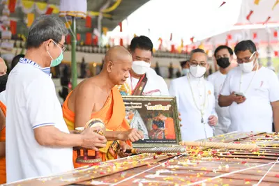ประมวลภาพพิธีพุทธาภิเษกเหรียญหลวงพ่อโสธร ประทับหลังท้าวเวสสุวรรณโณ ปี ๒๕๖๔