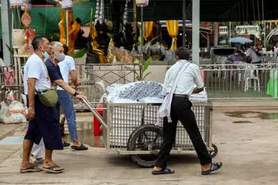 ประมวลภาพพิธีสวดนพเคราะห์และพุทธาภิเษกวัตถุมงคล วัดจุฬามณี ปี ๒๕๖๔