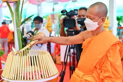 ประมวลภาพงานสมโภช ๒ ทศวรรษ เหรียญท้าวเวสสุวรรณโณ พิมพ์จำปี ๒๕๔๕ วัดจุฬามณี ปี ๒๕๖๕