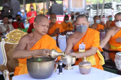 ประมวลภาพงานสมโภช ๒ ทศวรรษ เหรียญท้าวเวสสุวรรณโณ พิมพ์จำปี ๒๕๔๕ วัดจุฬามณี ปี ๒๕๖๕