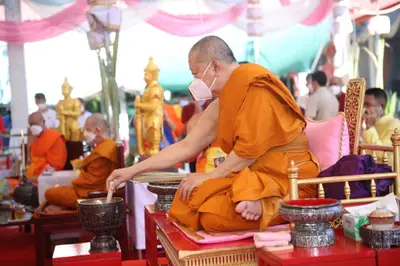 ประมวลภาพงานสมโภช ๒ ทศวรรษ เหรียญท้าวเวสสุวรรณโณ พิมพ์จำปี ๒๕๔๕ วัดจุฬามณี ปี ๒๕๖๕
