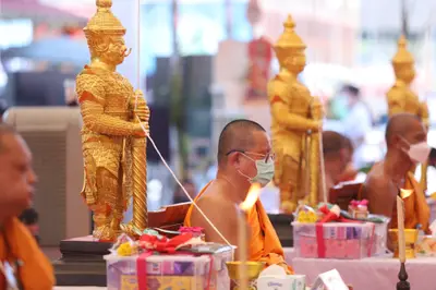ประมวลภาพงานสมโภช ๒ ทศวรรษ เหรียญท้าวเวสสุวรรณโณ พิมพ์จำปี ๒๕๔๕ วัดจุฬามณี ปี ๒๕๖๕