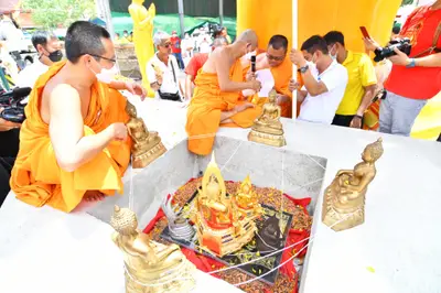ประมวลภาพพิธีอัญเชิญพระประธานขึ้นประดิษฐาน วัดจุฬามณี ปี ๒๕๖๕