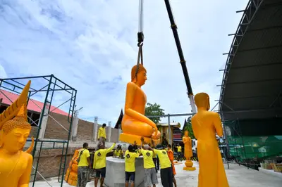 ประมวลภาพพิธีอัญเชิญพระประธานขึ้นประดิษฐาน วัดจุฬามณี ปี ๒๕๖๕