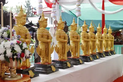 ประมวลภาพพิธีพุทธาภิเษกเหรียญเจริญพร เศรษฐีเขลางค์นคร วัดจุฬามณี ปี ๒๕๖๕