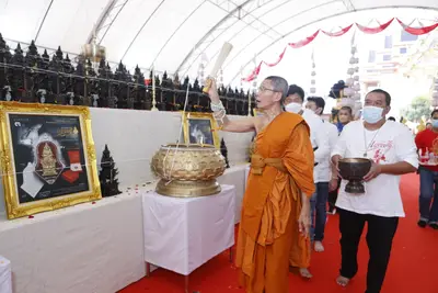 ประมวลภาพพิธีพุทธาภิเษกเหรียญเจริญพร เศรษฐีเขลางค์นคร วัดจุฬามณี ปี ๒๕๖๕