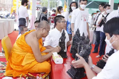 ประมวลภาพพิธีพุทธาภิเษกเหรียญเจริญพร เศรษฐีเขลางค์นคร วัดจุฬามณี ปี ๒๕๖๕
