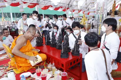 ประมวลภาพพิธีพุทธาภิเษกเหรียญเจริญพร เศรษฐีเขลางค์นคร วัดจุฬามณี ปี ๒๕๖๕
