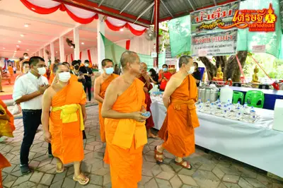 ประมวลภาพพิธีพุทธาภิเษกเหรียญเจริญพร เศรษฐีเขลางค์นคร วัดจุฬามณี ปี ๒๕๖๕