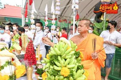 ประมวลภาพพิธีพุทธาภิเษกเหรียญเจริญพร เศรษฐีเขลางค์นคร วัดจุฬามณี ปี ๒๕๖๕