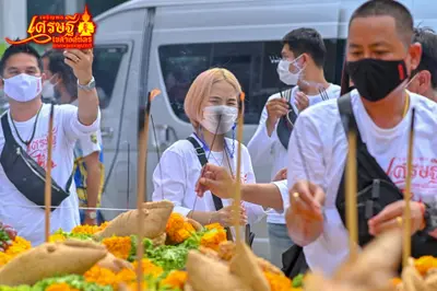 ประมวลภาพพิธีพุทธาภิเษกเหรียญเจริญพร เศรษฐีเขลางค์นคร วัดจุฬามณี ปี ๒๕๖๕