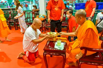 ประมวลภาพพิธีรับตราตั้งและมุทิตาสักการะเจ้าคณะอำเภออัมพวา วัดจุฬามณี ปี ๒๕๖๕