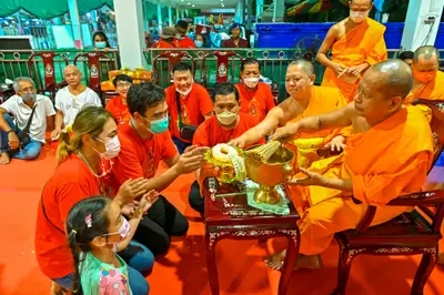ประมวลภาพพิธีรับตราตั้งและมุทิตาสักการะเจ้าคณะอำเภออัมพวา วัดจุฬามณี ปี ๒๕๖๕