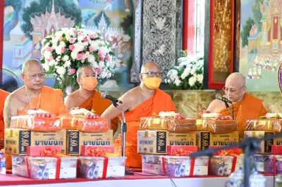 ประมวลภาพพิธีรับตราตั้งและมุทิตาสักการะเจ้าคณะอำเภออัมพวา วัดจุฬามณี ปี ๒๕๖๕