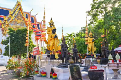 องค์ท้าวเวสสุวรรณโณ วัดจุฬามณี (ภาพที่ 16)