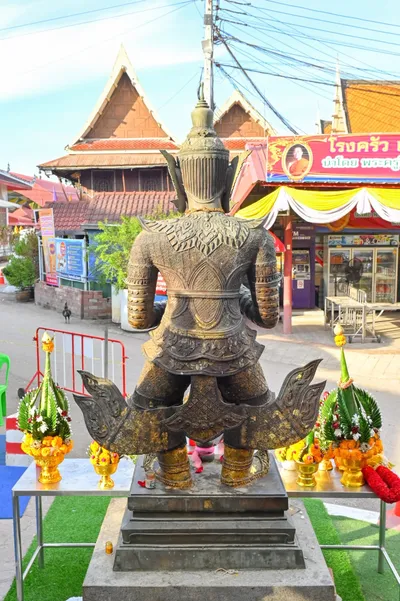 องค์ท้าวเวสสุวรรณโณ วัดจุฬามณี (ภาพที่ 93)
