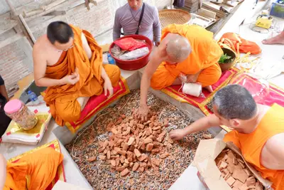 ประมวลภาพพิธีบรรจุมวลสารและยกองค์พระประธานขึ้นประดิษฐาน วัดจุฬามณี ปี ๒๕๖๖