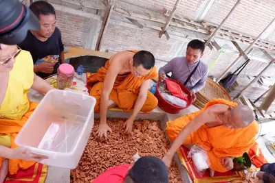 ประมวลภาพพิธีบรรจุมวลสารและยกองค์พระประธานขึ้นประดิษฐาน วัดจุฬามณี ปี ๒๕๖๖