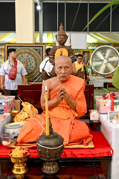 ประมวลภาพพิธีบวงสรวงและพุทธาภิเษกเหรียญ ๒ พระอุปัชฌาย์ รุ่นไตรมาส ๖๗ วัดจุฬามณี ปี ๒๕๖๗
