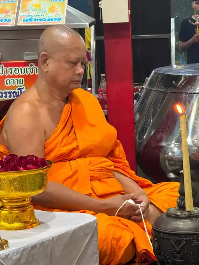 ประมวลภาพการเตรียมงานในคืนก่อนวันงานอายุวัฒนมงคล ๗๐ ปี วัดจุฬามณี ปี ๒๕๖๙