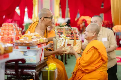 ภาพบรรยากาศพิธีทำบุญอายุวัฒนมงคล ๗๐ ปี พระสมุทรวชิรโสภณ วิ. (หลวงพ่ออิฏฐ์) วัดจุฬามณี ๑ สิงหาคม ๒๕๖๙ — ภาพที่ 7