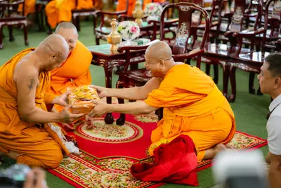 ภาพบรรยากาศพิธีทำบุญอายุวัฒนมงคล ๗๐ ปี พระสมุทรวชิรโสภณ วิ. (หลวงพ่ออิฏฐ์) วัดจุฬามณี ๑ สิงหาคม ๒๕๖๙ — ภาพที่ 21