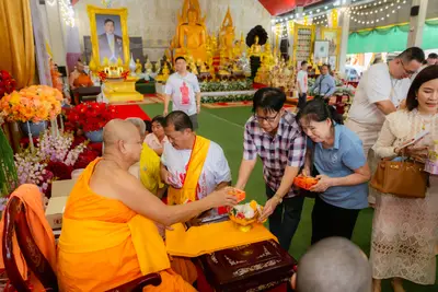 ภาพบรรยากาศพิธีทำบุญอายุวัฒนมงคล ๗๐ ปี พระสมุทรวชิรโสภณ วิ. (หลวงพ่ออิฏฐ์) วัดจุฬามณี ๑ สิงหาคม ๒๕๖๙ — ภาพที่ 51
