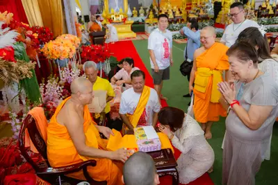 ภาพบรรยากาศพิธีทำบุญอายุวัฒนมงคล ๗๐ ปี พระสมุทรวชิรโสภณ วิ. (หลวงพ่ออิฏฐ์) วัดจุฬามณี ๑ สิงหาคม ๒๕๖๙ — ภาพที่ 53