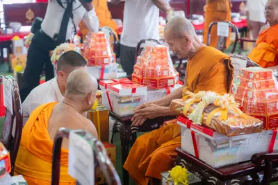 ภาพบรรยากาศพิธีทำบุญอายุวัฒนมงคล ๗๐ ปี พระสมุทรวชิรโสภณ วิ. (หลวงพ่ออิฏฐ์) วัดจุฬามณี ๑ สิงหาคม ๒๕๖๙ — ภาพที่ 82