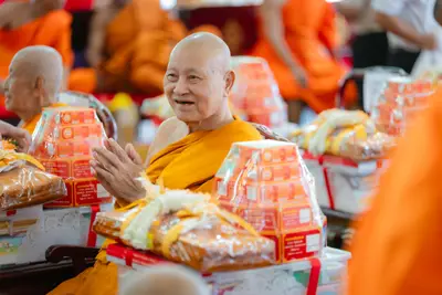 ภาพบรรยากาศพิธีทำบุญอายุวัฒนมงคล ๗๐ ปี พระสมุทรวชิรโสภณ วิ. (หลวงพ่ออิฏฐ์) วัดจุฬามณี ๑ สิงหาคม ๒๕๖๙ — ภาพที่ 97
