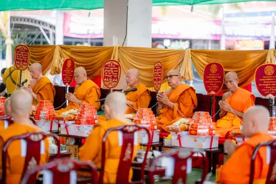 ภาพบรรยากาศพิธีทำบุญอายุวัฒนมงคล ๗๐ ปี พระสมุทรวชิรโสภณ วิ. (หลวงพ่ออิฏฐ์) วัดจุฬามณี ๑ สิงหาคม ๒๕๖๙ — ภาพที่ 151